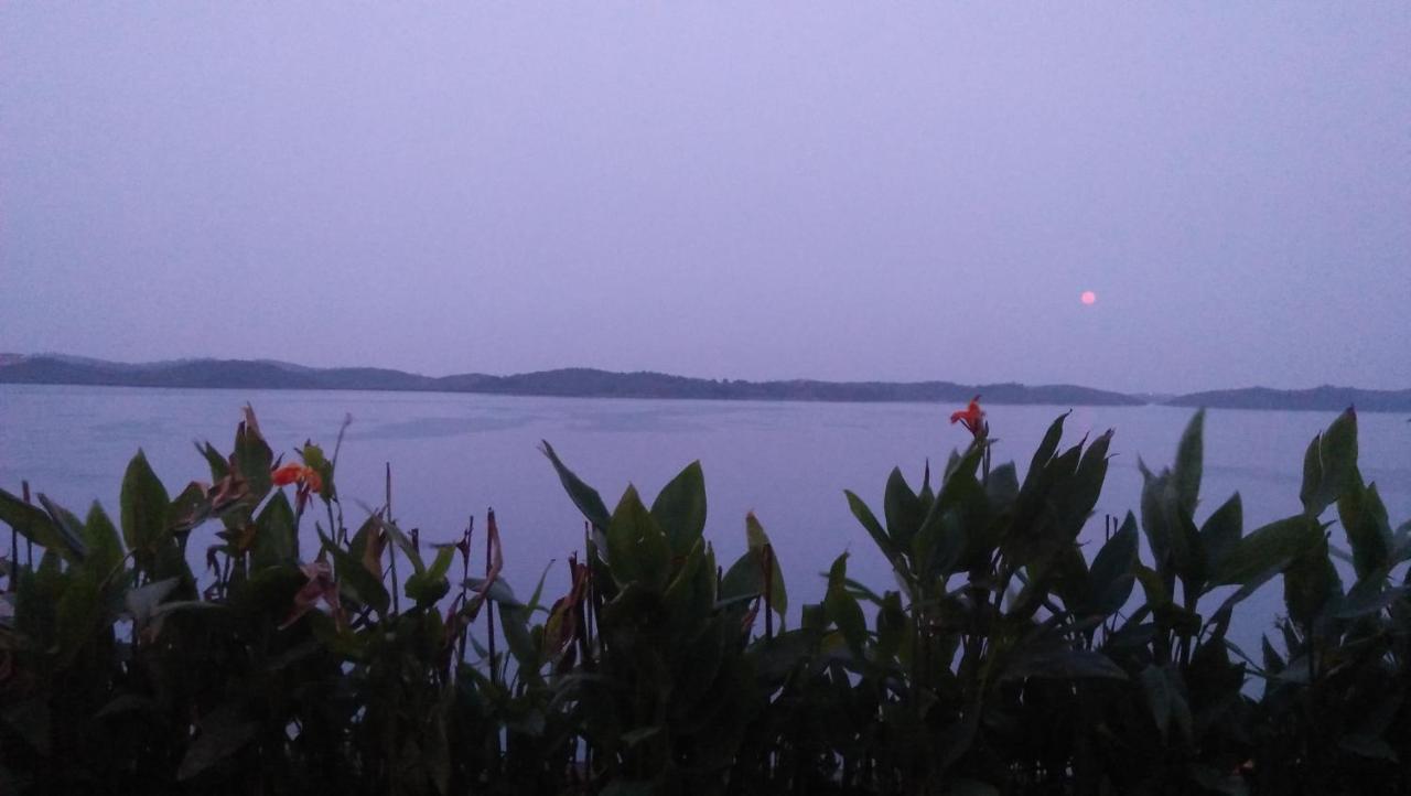 Barelang Bridge Hotel Batam 外观 照片